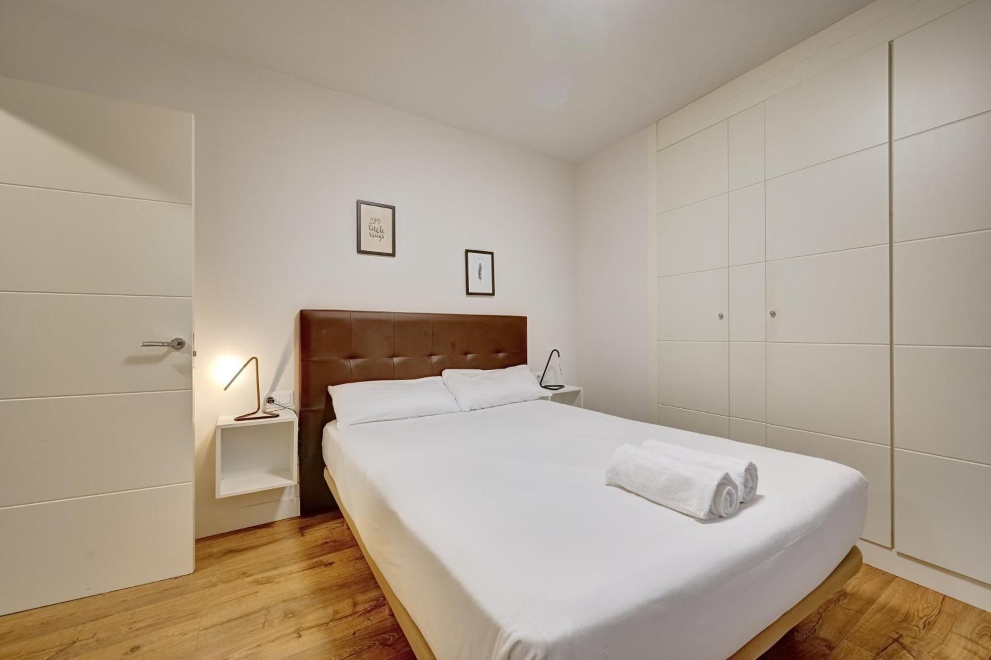 Apartamento Espolon By Clabao Logrono Bagian luar foto