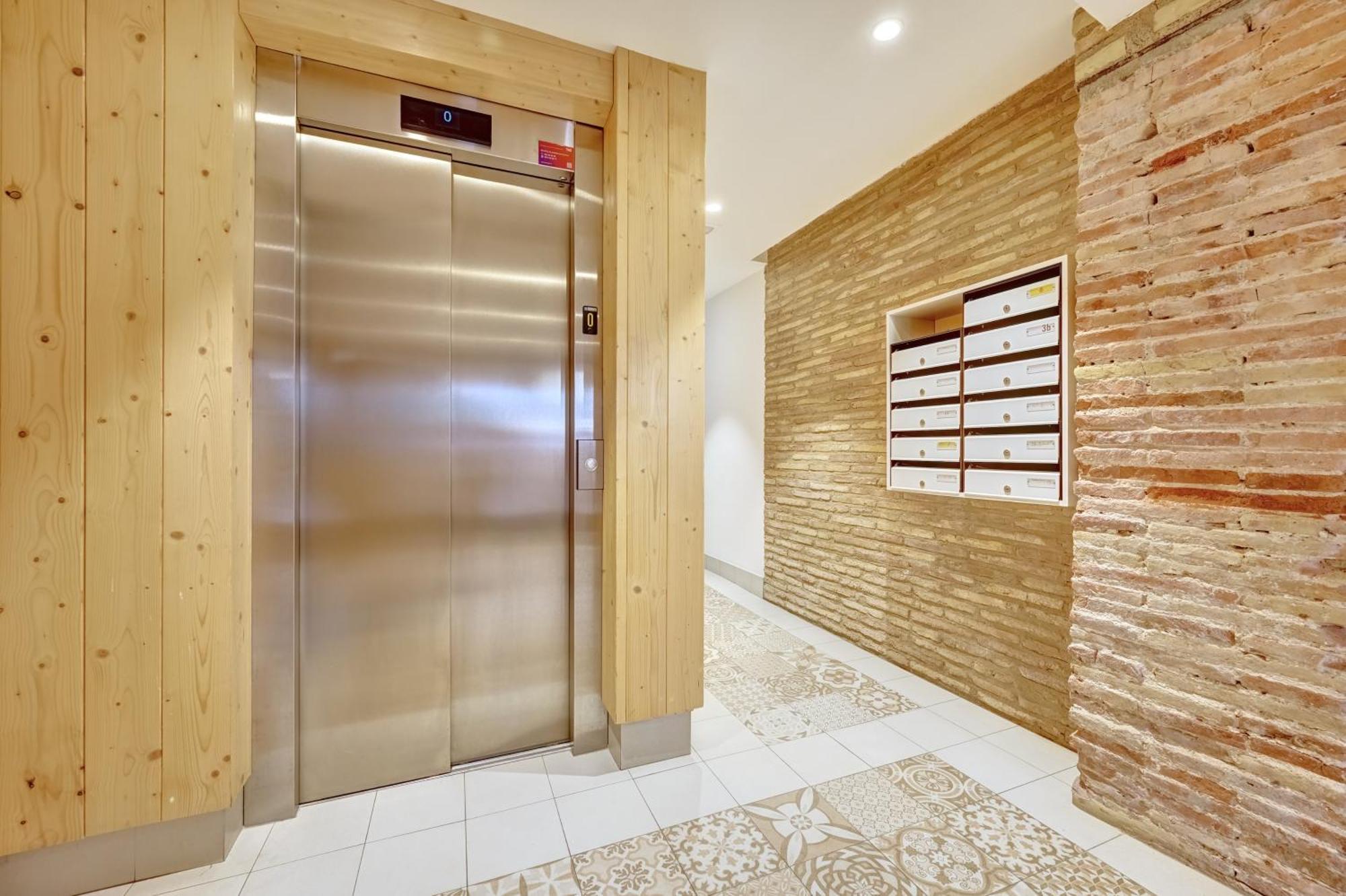 Apartamento Espolon By Clabao Logrono Bagian luar foto